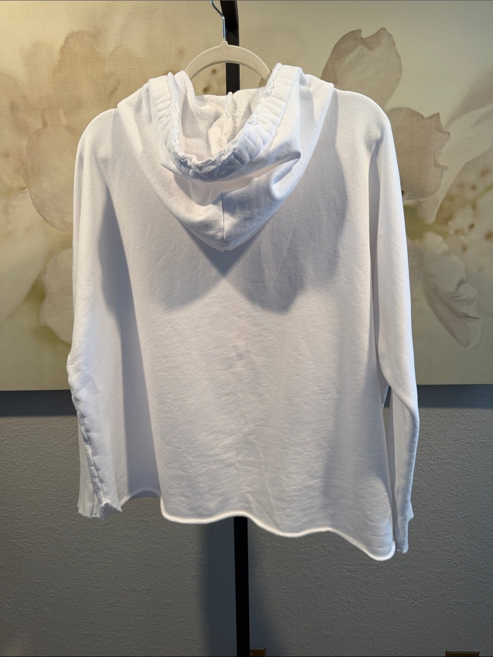 Frank & Eileen Kane Capelet Hoodie in White - Picture 10 of 12